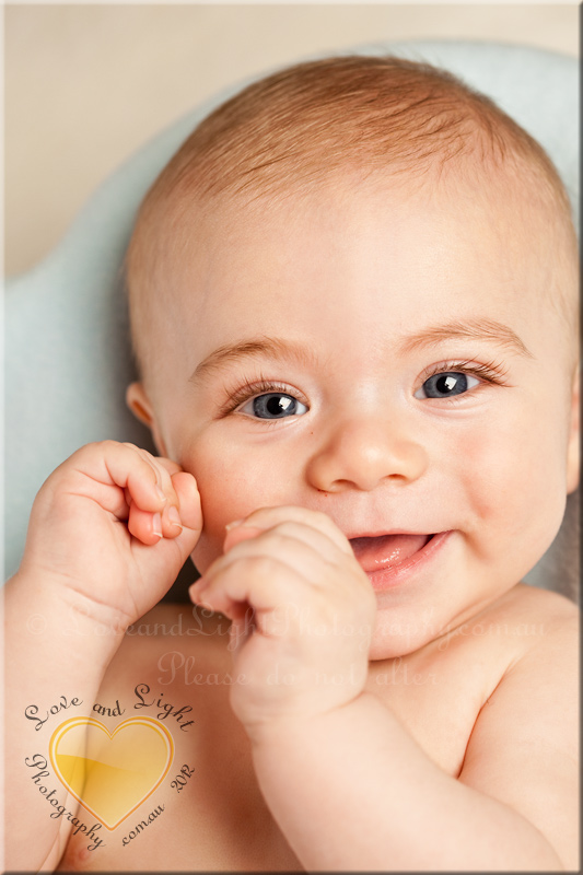 Sunshine Coast Baby Photographer 