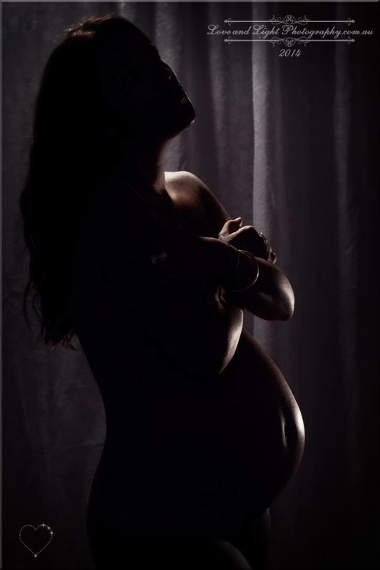 Sunshine Coast Fine-Art Maternity Photographer