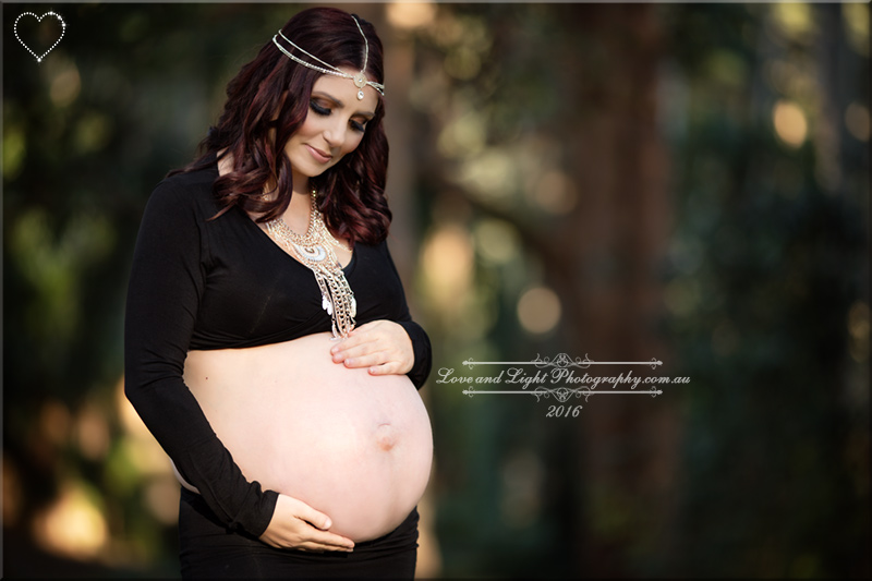 Sunshine Coast Maternity and Newborn Photography