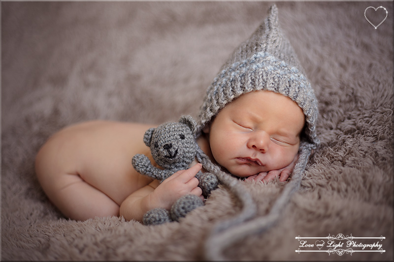 Sunshine Coast Newborn Photographer