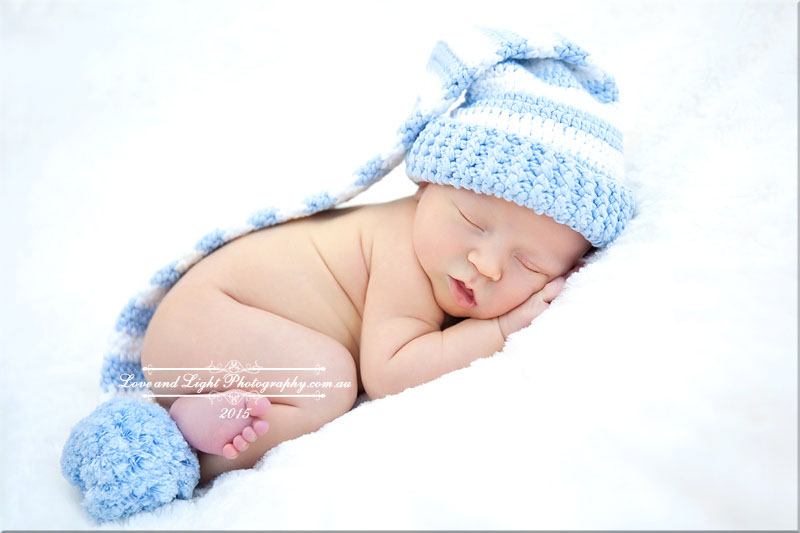 Sunshine Coast Newborn Photographer