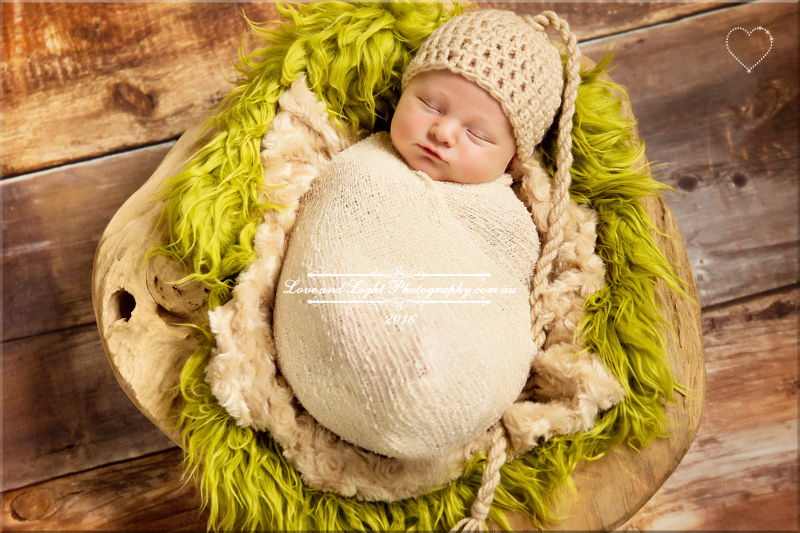 Sunshine Coast Newborn Photographer