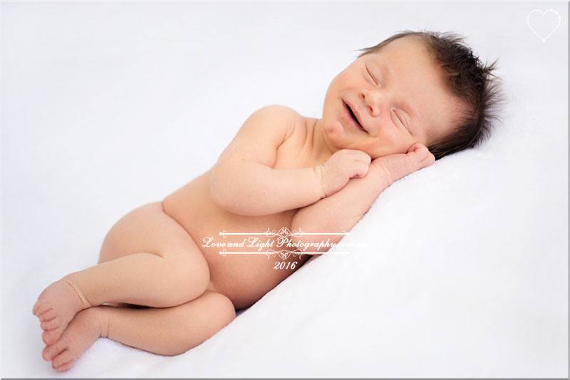 Sunshine Coast Newborn Photographer