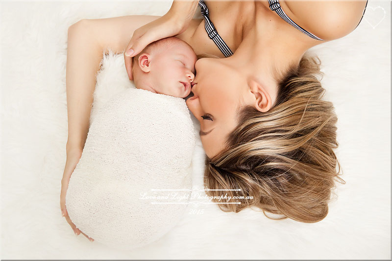 Sunshine Coast Newborn Photographer